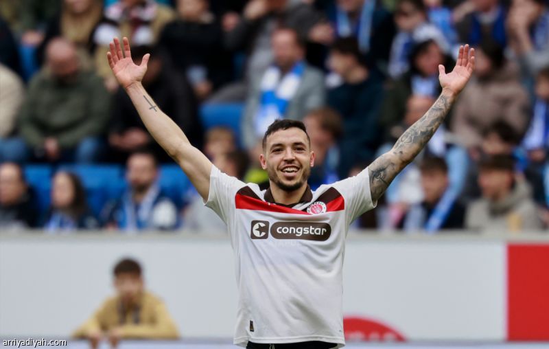 هوفنهايم يسقط.. وجلادباخ يبتعد