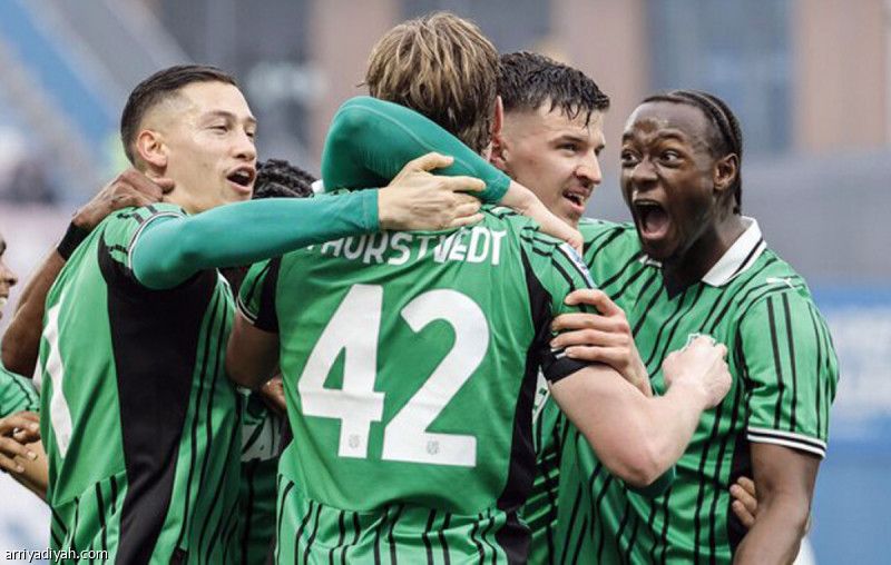 بـ 10.. ساسولو يسقط أتلانتا