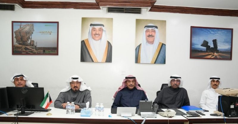 سمو ولي العهد وسمو رئيس مجلس الوزراء يزوران مركز العمليات المشتركة لوزارة الدفاع ومركز عمليات القوة الجوية