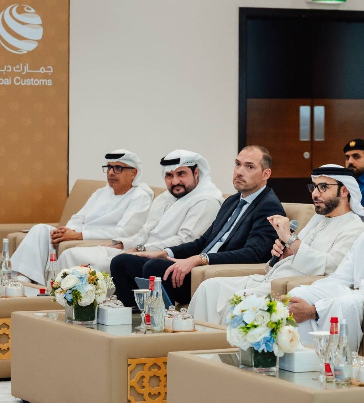 جمارك دبي تعزز جاهزيتها لمستقبل أكثر تنافسية ببرنامج المرونة المؤسسية