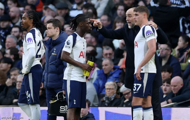 عقوبات العنصرية تلاحق توتنام