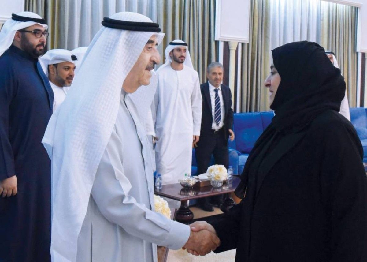 حاكما عجمان وأم القيوين يواصلان استقبال المهنئين برمضان