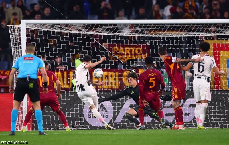 يوفنتوس يعود ويفرض تعادلا تاريخيا على روما