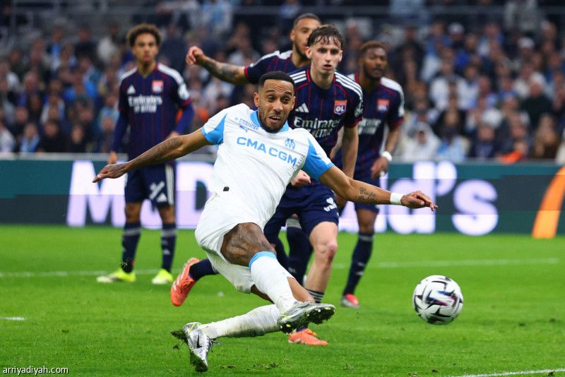 مارسيليا يخطف نقاط ليون ويجدد الآمال الأوروبية