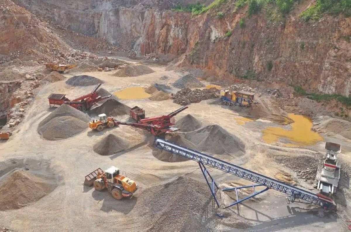 من الألماس إلى العناصر النادرة.. دولة أفريقية تشعل سباق المعادن