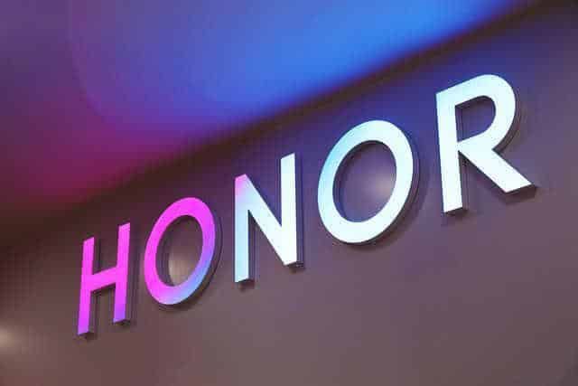 Honor تطلق هاتفها القابل للطي Magic V6 قبل فعاليات MWC 2026