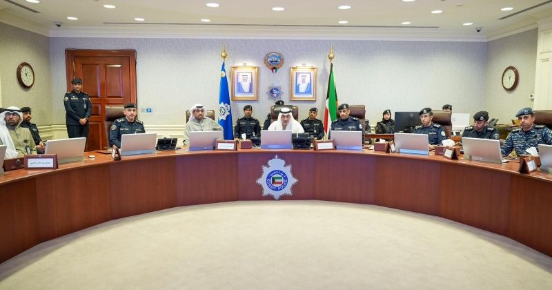 النائب الأول ووزير الدفاع يتابعان آخر المستجدات: الجاهزية الميدانية الكاملة ورفع مستوى التنسيق اللحظي