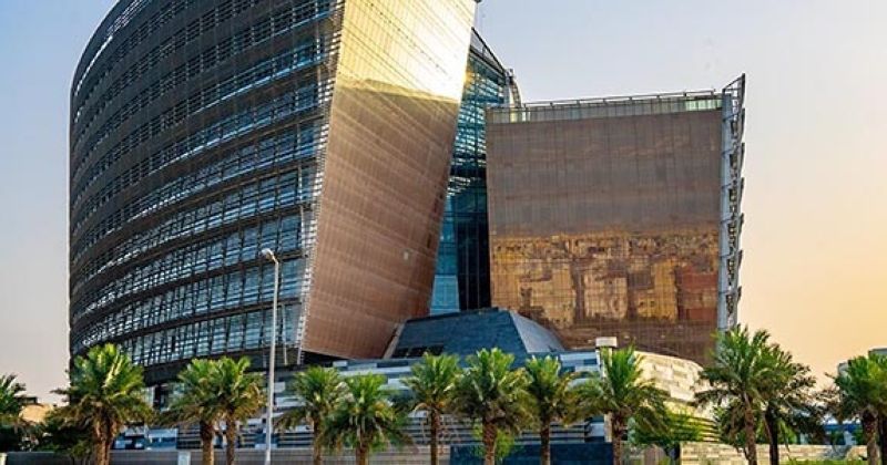 «التربية»: لا دوام حضوري للمعلمين والإداريين وجميع العاملين بالمدارس.. اليوم