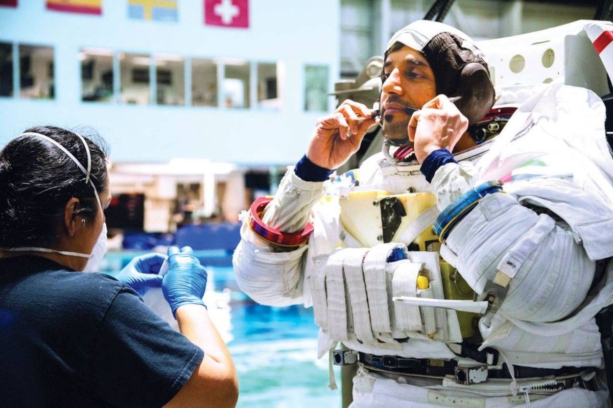 «طموح زايد 2».. 3 سنوات من الإنجاز خارج حدود الأرض