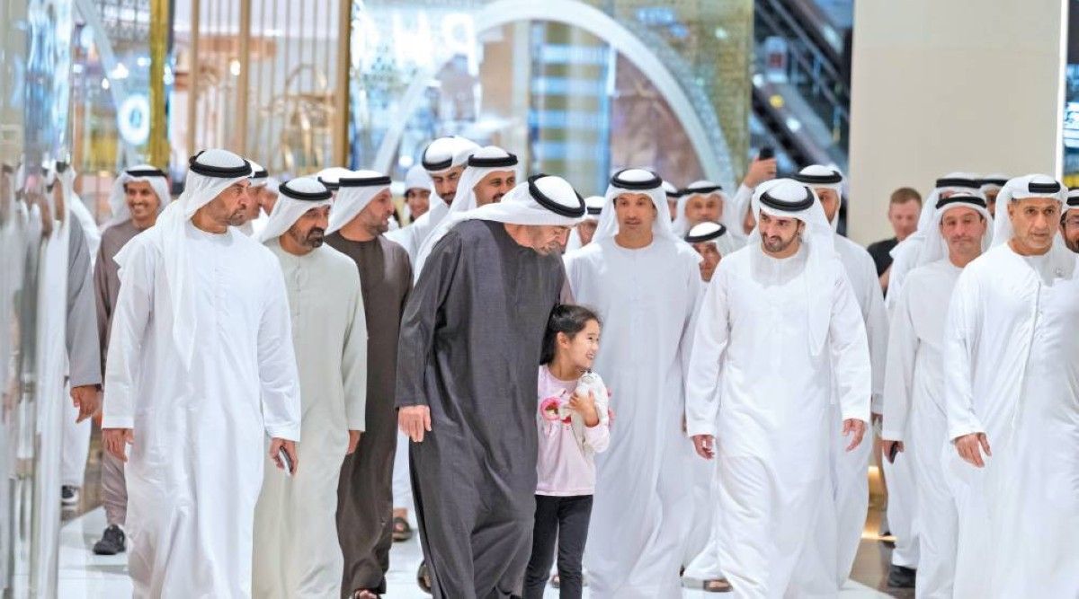 لا تشلون هم.. الإمارات آمنة وقيادتها بين شعبها