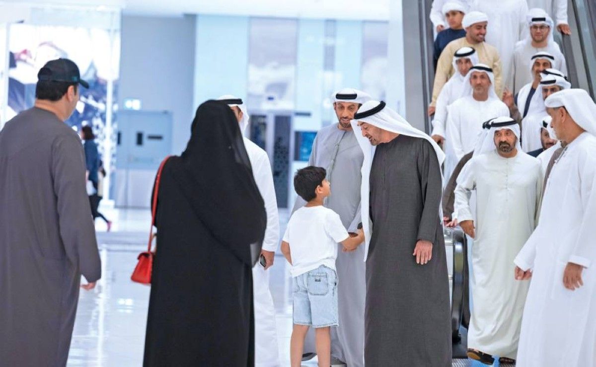 لا تشلون هم.. الإمارات آمنة وقيادتها بين شعبها