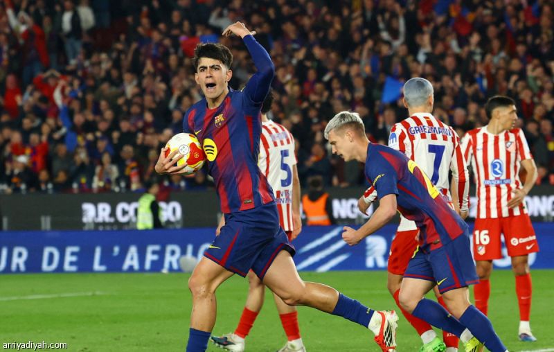 برشلونة ينتصر بثلاثية.. وأتلتيكو إلى النهائي