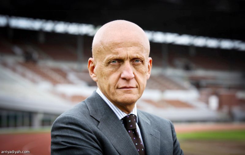 منع حكام المونديال من إدارة التجريبيات