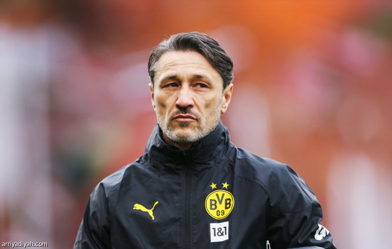 كوفاتش يدعو إلى حسم مستقبل شلوتربيك