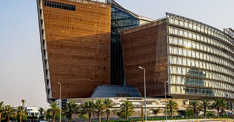 «التربية»: المنظومة التعليمية مستقرة واستمرار الدراسة عن بعد وفق الخطط المعتمدة