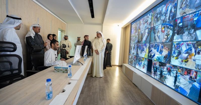 العبدالله تفقد غرفة تحكم «الشؤون»: مثابرة في أداء المهام