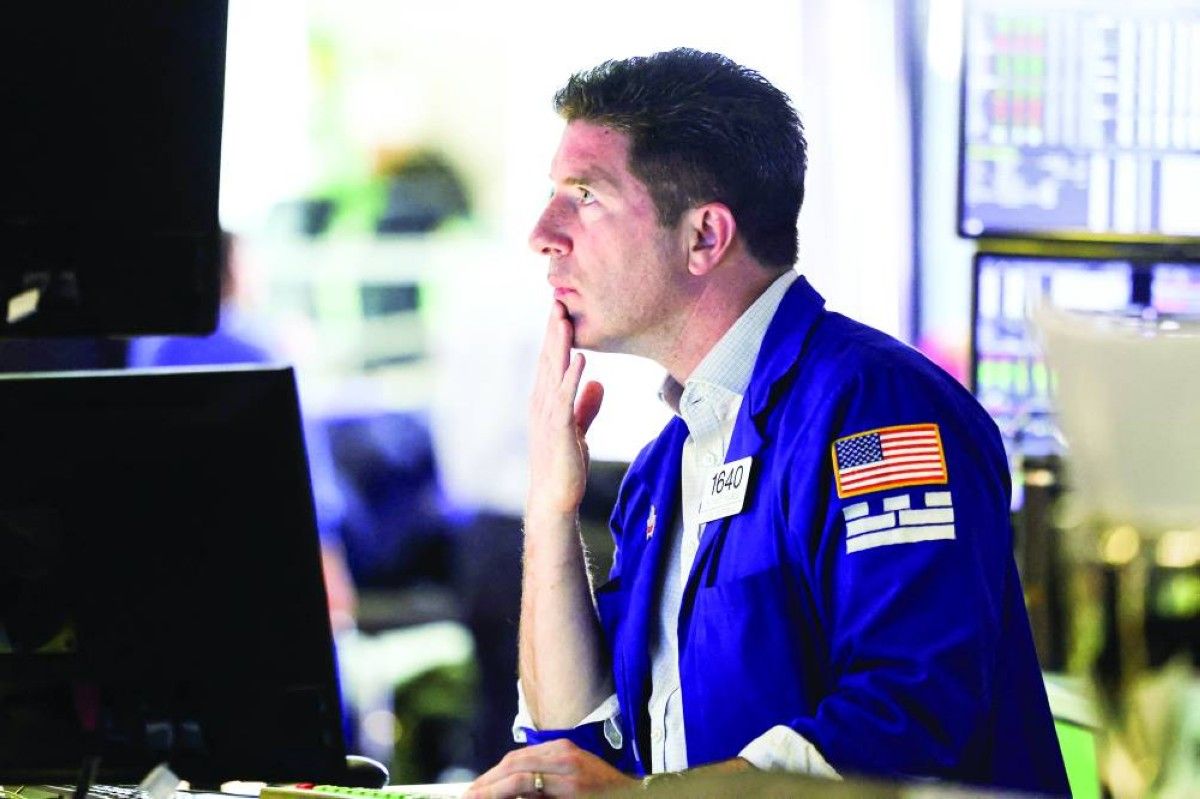 الأسهم الأمريكية والأوروبية تعمّق خسائرها وسط قلق المستثمرين