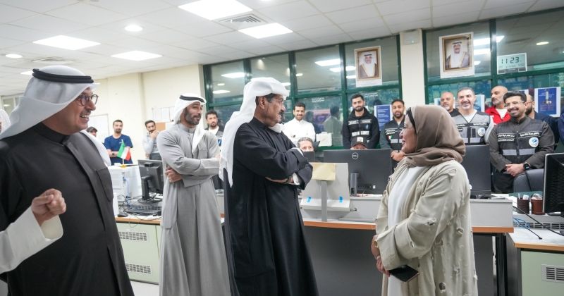 سمو رئيس مجلس الوزراء يقوم بزيارة تفقدية إلى مركز التحكم الوطني للمياه