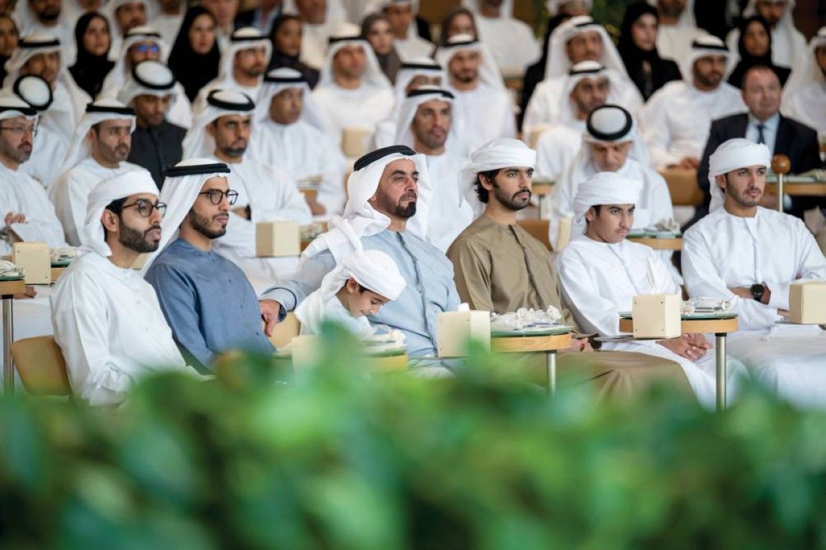مجلس محمد بن زايد يستعرض قيم الشيخ زايد ورؤية الإمارات الإنسانية العالمية