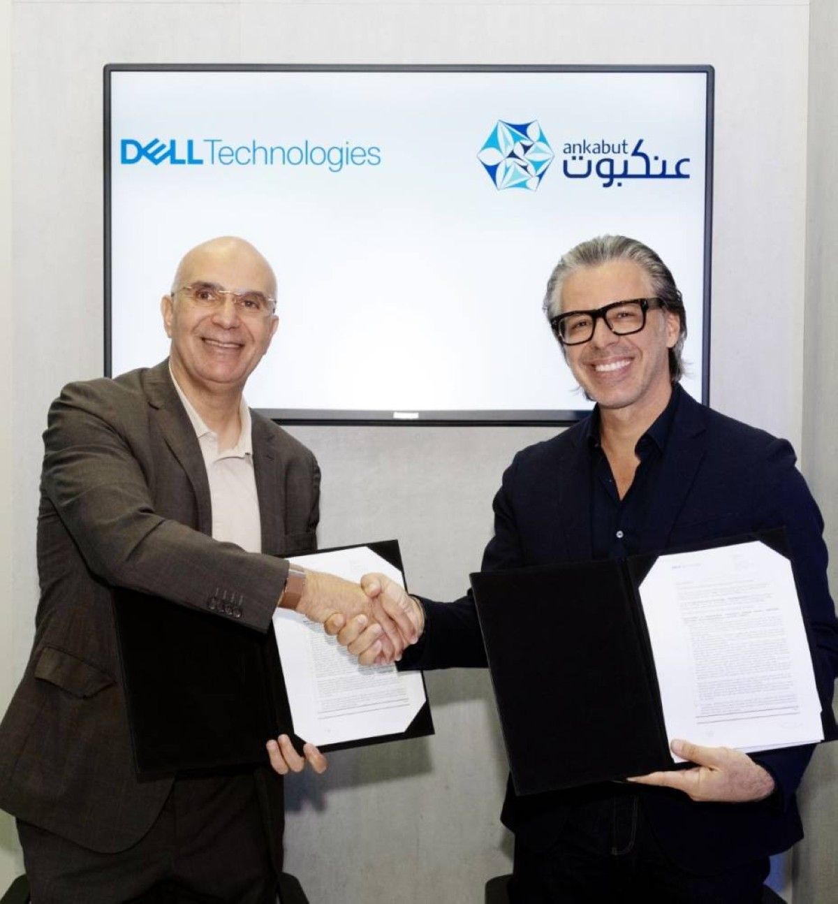 تعاون تقني لدعم الحوسبة المتقدمة والأبحاث الأكاديمية في الإمارات