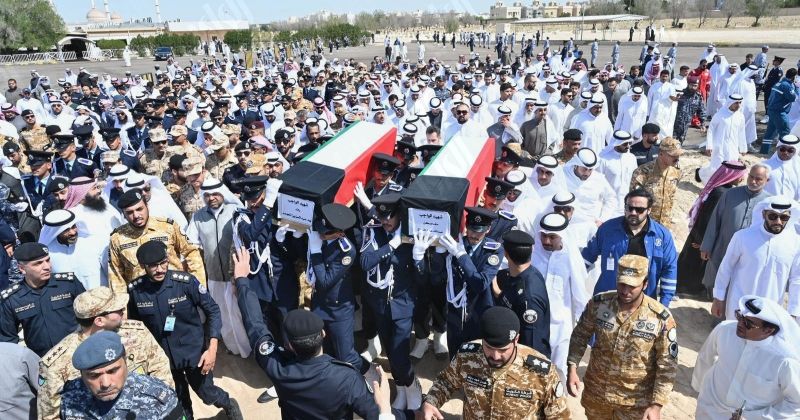 اليوسف يتقدم مشيعي شهيدي الواجب المقدم عبدالله الشراح والرائد فهد المجمد 