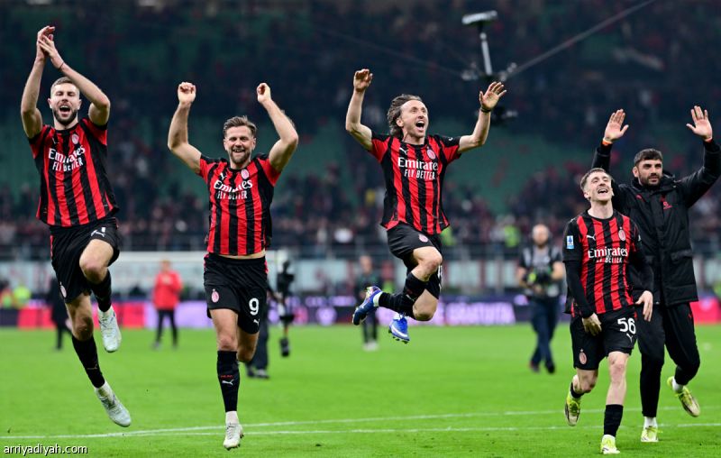 «رايح جاي».. ميلان يكرّس عقدة الإنتر