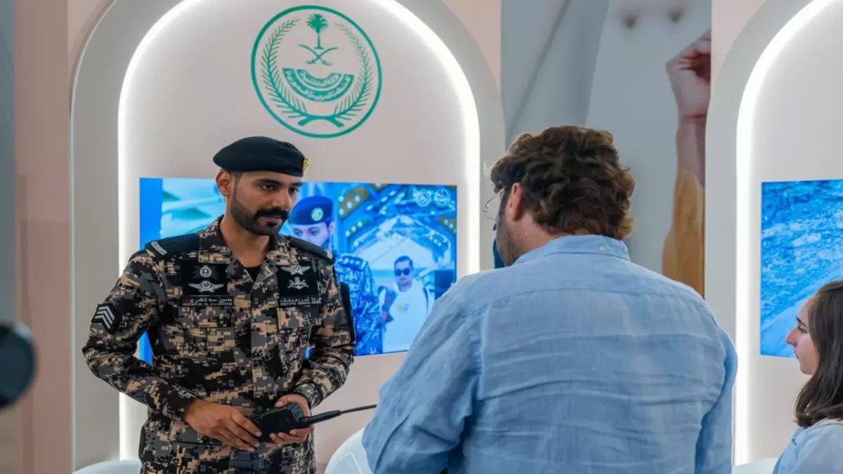 رسمياً: وزارة الداخلية تُكشف عن خدماتها الخفية لضيوف الرحمن… الذكاء الاصطناعي يتولى الأمن والحماية!