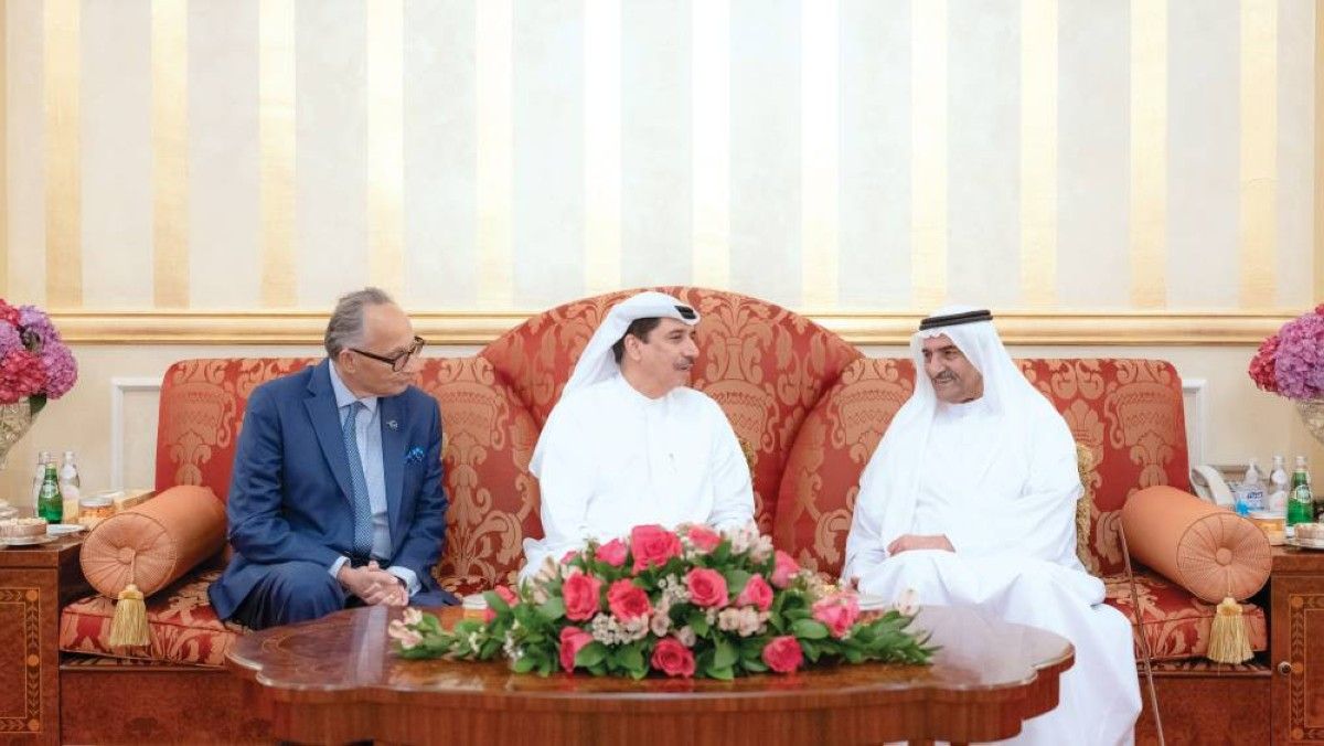 حاكم الفجيرة يواصل استقبال جموع المهنئين بشهر رمضان المبارك