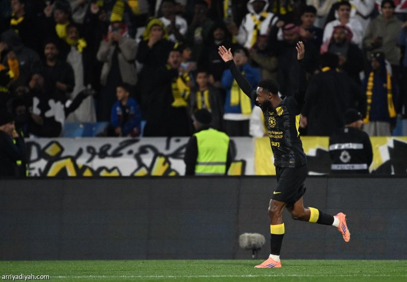 أعلى 7 مدافعين إسهاما.. الشنقيطي في المقدمة