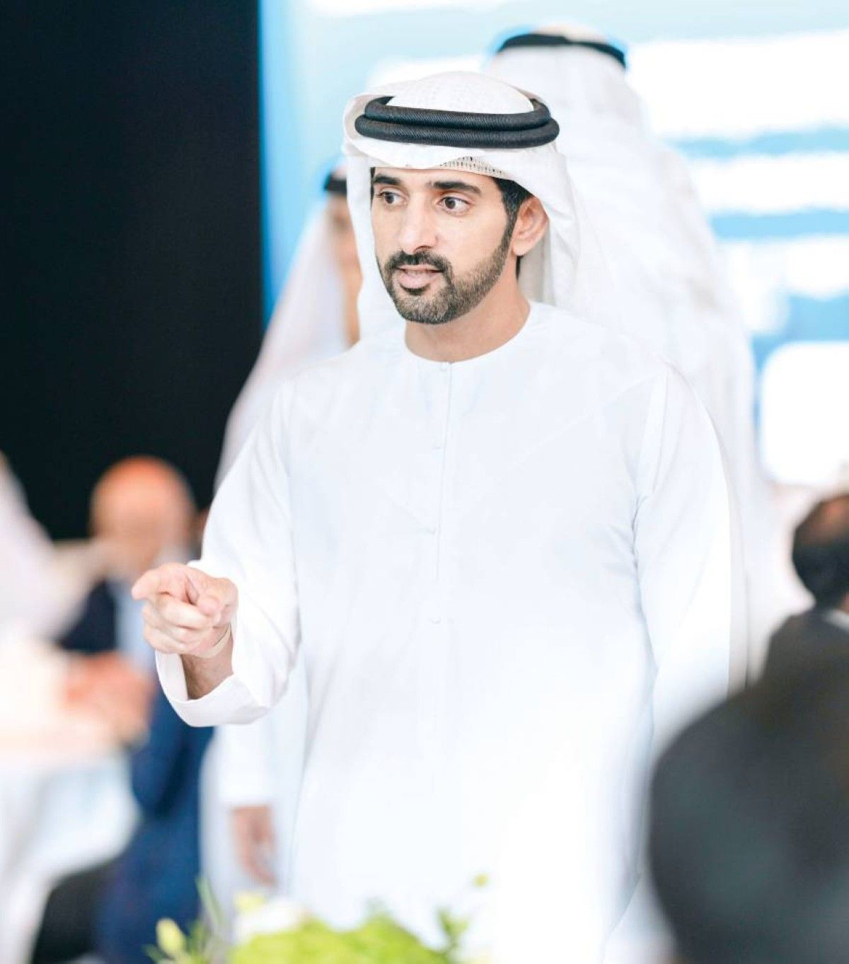 حمدان بن محمد: تعلمنا من محمد بن زايد ومحمد بن راشد أن التحديات تصنع الفرص وسنخرج أقوى