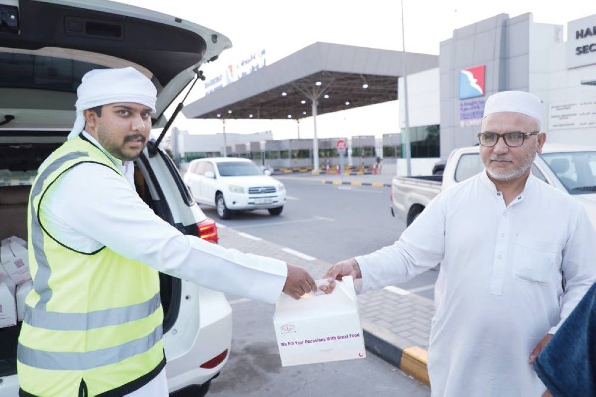 بلدية الحمرية تعزز روح التكافل في الشارقة