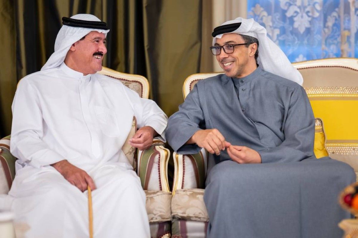منصور بن زايد يحضر مأدبة إفطار سلطان بن حمدان