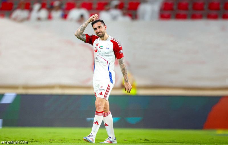 بعد 16 عاما.. ألكاسير يعتزل