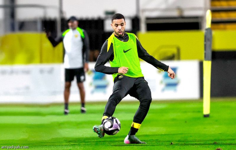 النصيري يطمئن الاتحاد قبل الرياض