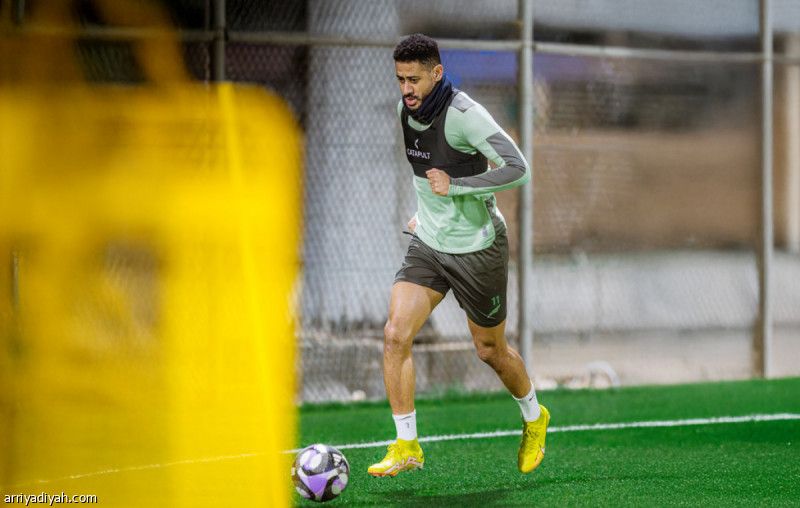 قبل الهلال.. الفتح يستعيد باتنا