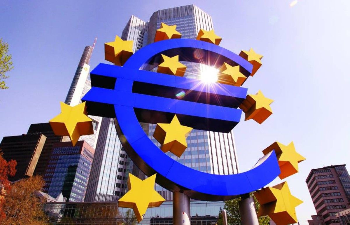 رئيس مجموعة اليورو: على أوروبا التحرك بسرعة لحماية اقتصاداتها من أسعار الطاقة