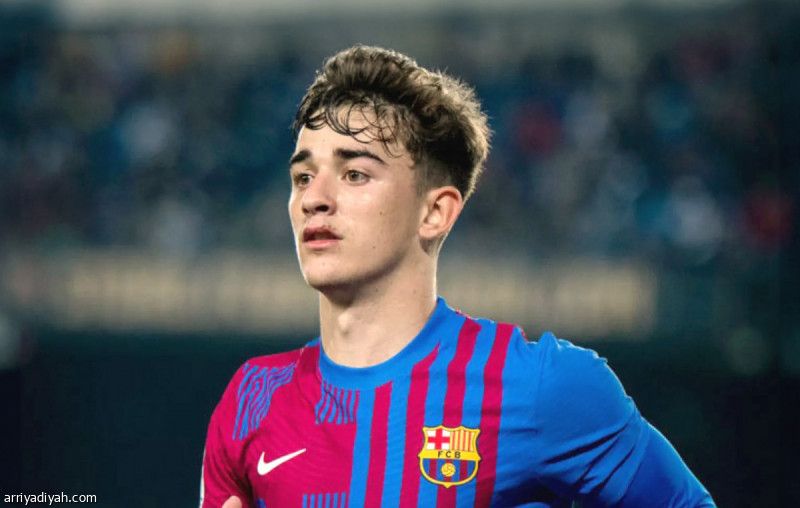 بعد 6 أشهر.. جافي يعود إلى برشلونة