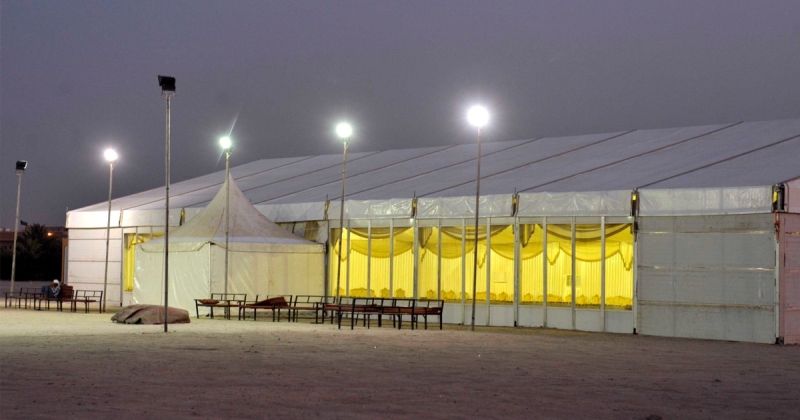 وقف إصدار التراخيص الجديدة لخيام المناسبات «المؤقتة» حتى إشعار آخر