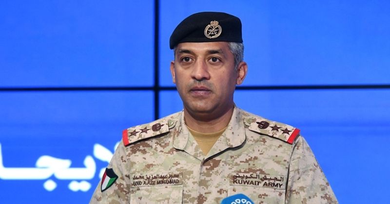 أضرار مادية في استهداف المطار وقاعدة أحمد الجابر الجوية