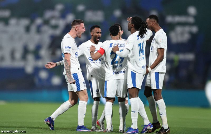 مكررا هيمنة البدايات.. الهلال يعيد النموذجي 13 عاما