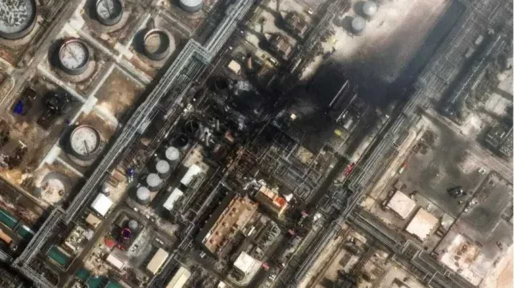 صحفي سعودي يرد على دعوة إيران لتشكيل لجنة بشأن المنشآت المستهدفة في دول الخليج