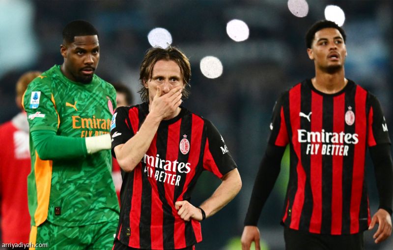 ميلان يسقط في مصيدة لاتسيو