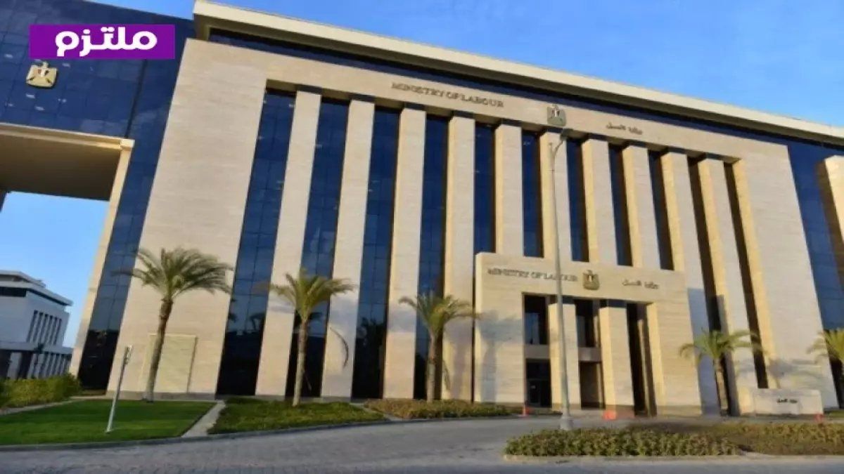 رسمياً: قرار تاريخي.. 6 فئات في السعودية تحصل على إقامة مجانية مدى الحياة! هل أنت منهم؟