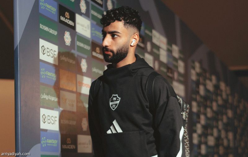 الأهلي يفقد أبو الشامات في مواجهة الهلال