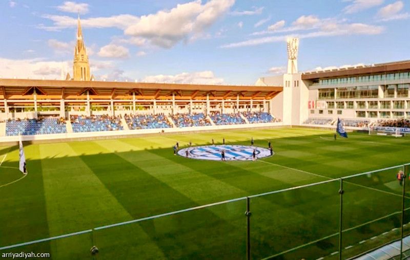 رحلة طويلة تنتظر الأخضر في صربيا