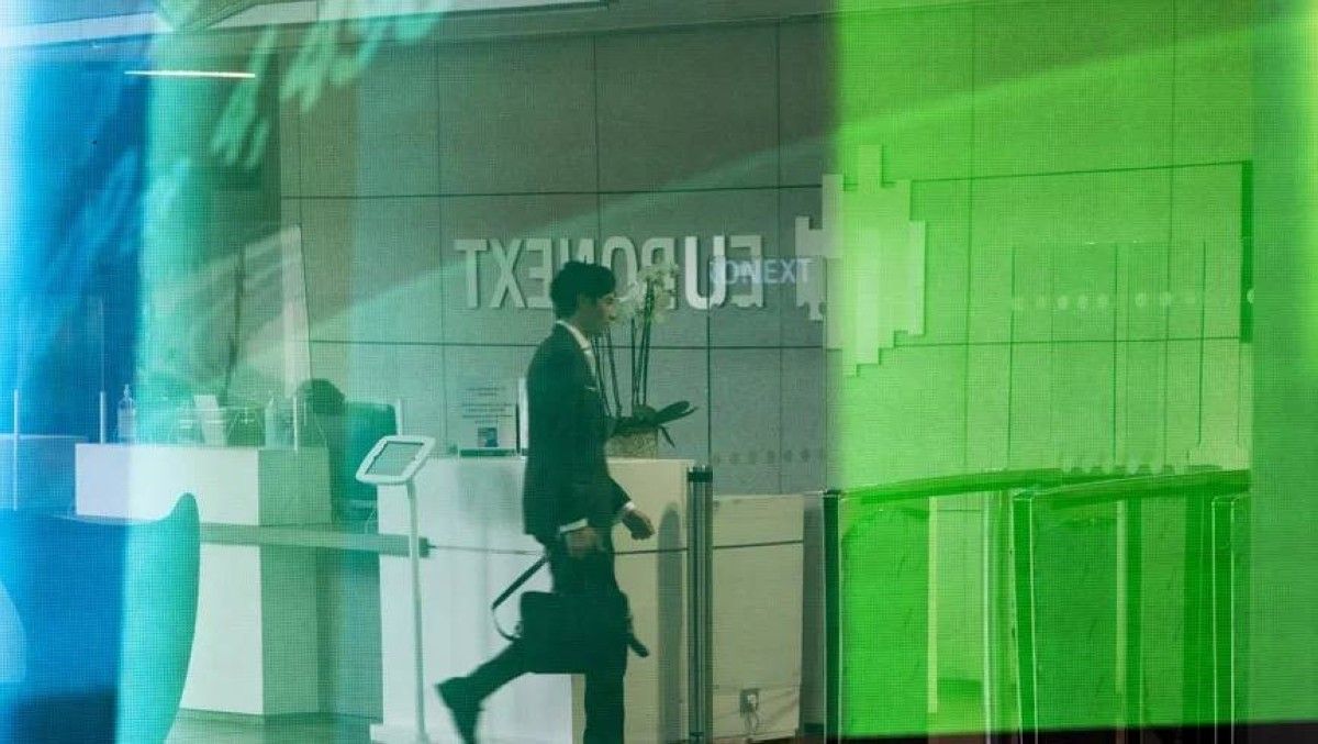 الأسهم الأوروبية تواصل الصعود بدعم تراجع النفط وترقب قرار الفيدرالي