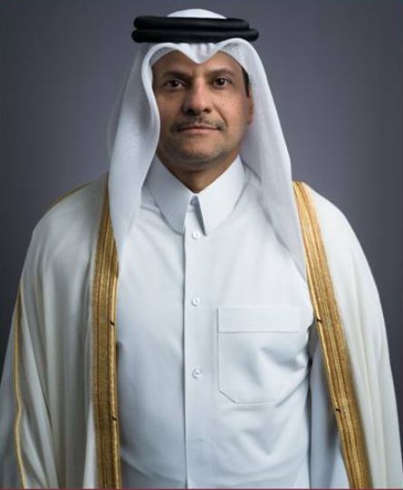 نائب رئيس مجلس الوزراء ووزير الدولة لشؤون الدفاع يتلقى اتصالا من نائب رئيس الوزراء ووزير التنمية الريفية والحضرية الماليزي