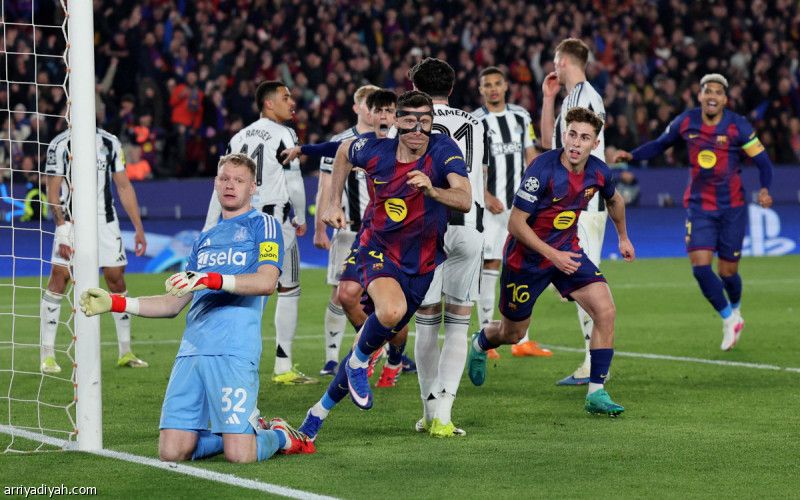 برشلونة يعتزم الإبقاء على ليفاندوفسكي