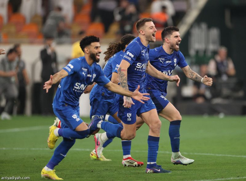 إسقاط الأهلي.. محطة تتويج هلالية