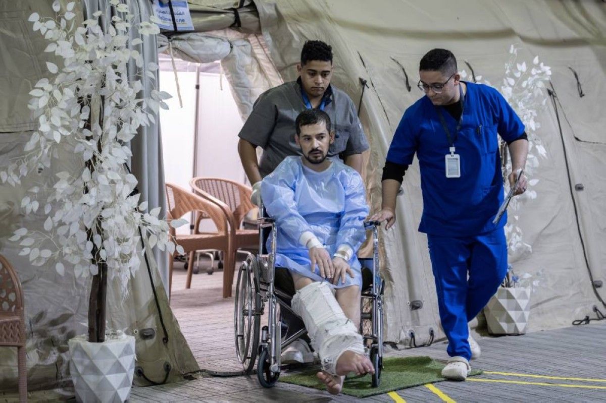 المستشفى الإماراتي العائم في العريش يواصل تقديم الرعاية الصحية للمرضى الفلسطينيين